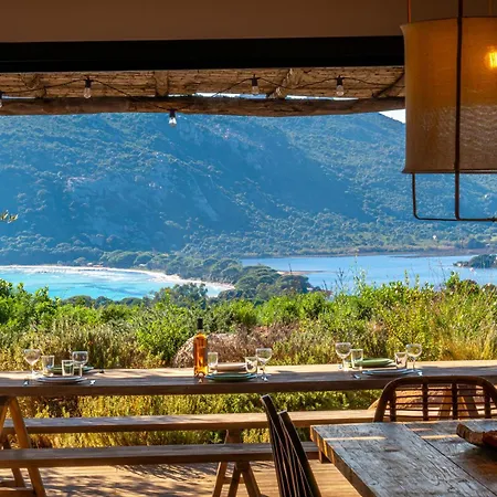 Santa Giulia Park Διαμέρισμα *