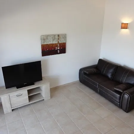 Santa Giulia Park Apartamento