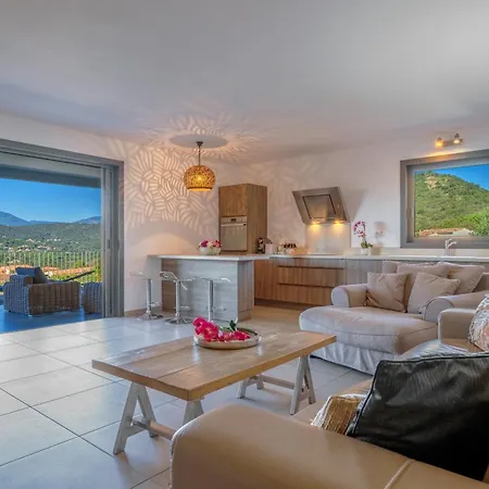 Santa Giulia Park Apartment *