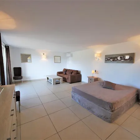 Santa Giulia Park Apartamento *